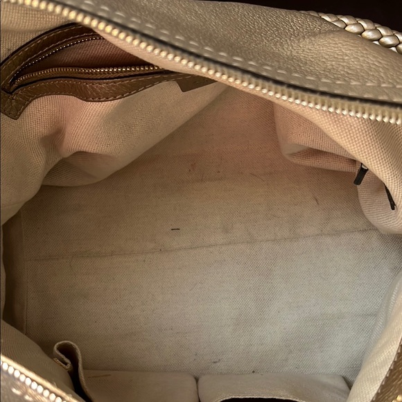 Gucci Leather Shoulder Bag - Picture 6 of 7